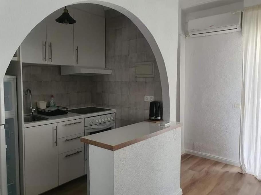 Costa Blanca Family Apartments One Bedroom Apartment ตอร์เรเวียคา ภายนอก รูปภาพ